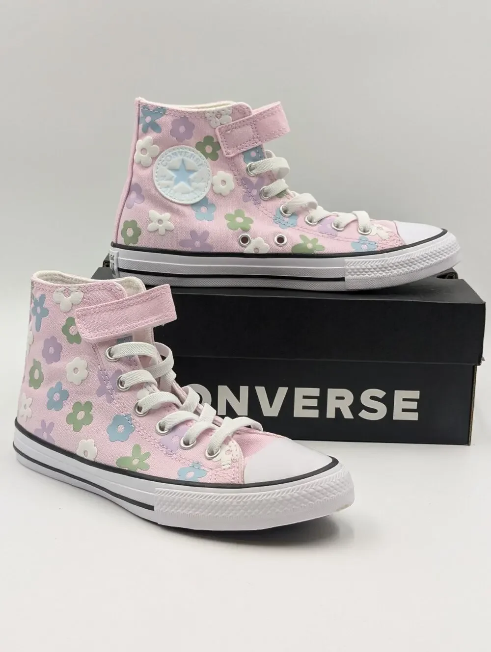 Converse Girls Youth Size 13.5 Chuck Taylor All Star 1V High Top Pink Sneakers